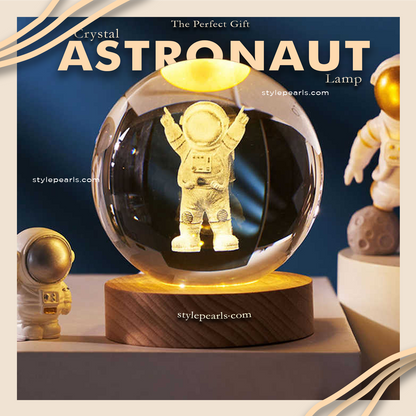 Crystal Astronaut Lamp